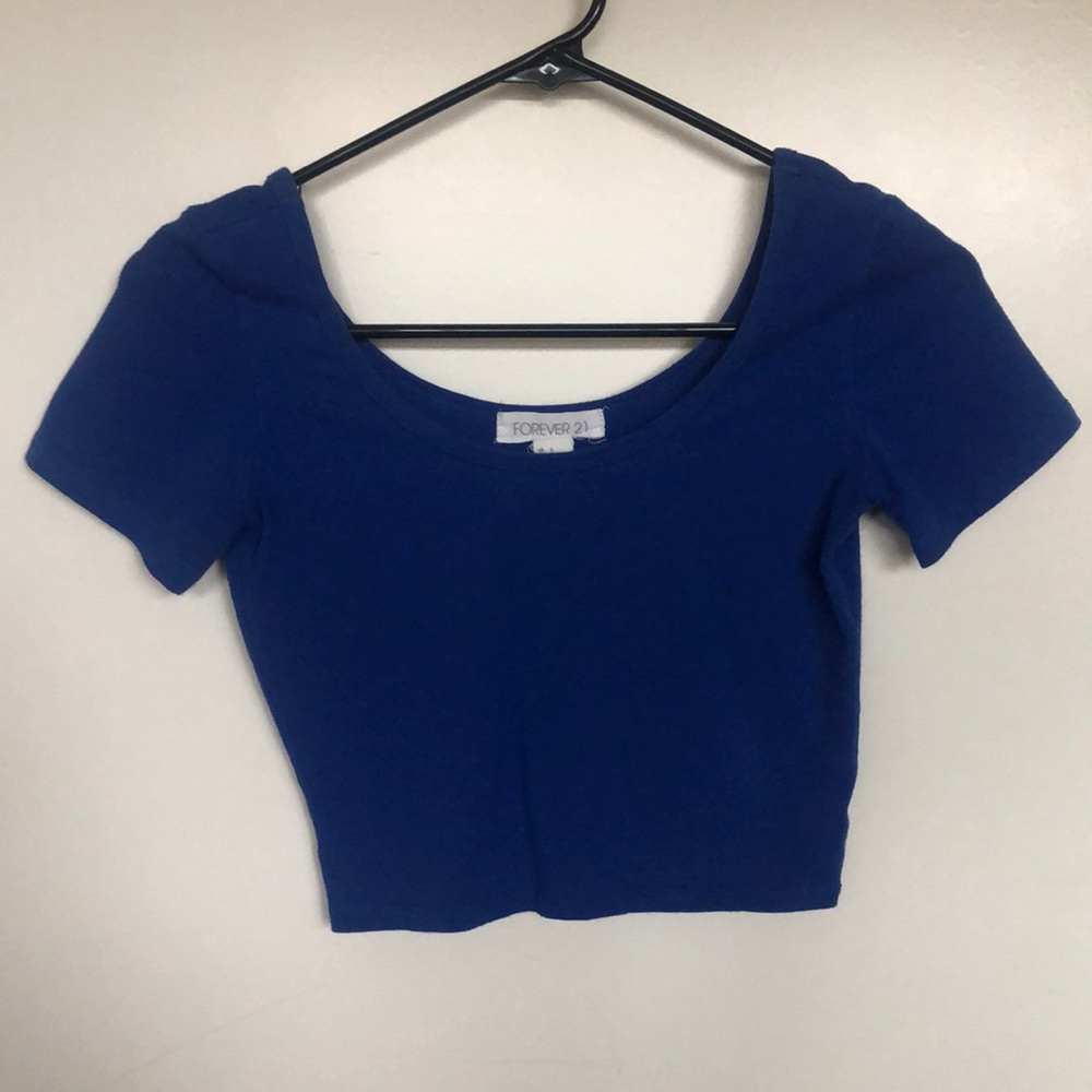 Blue crop top